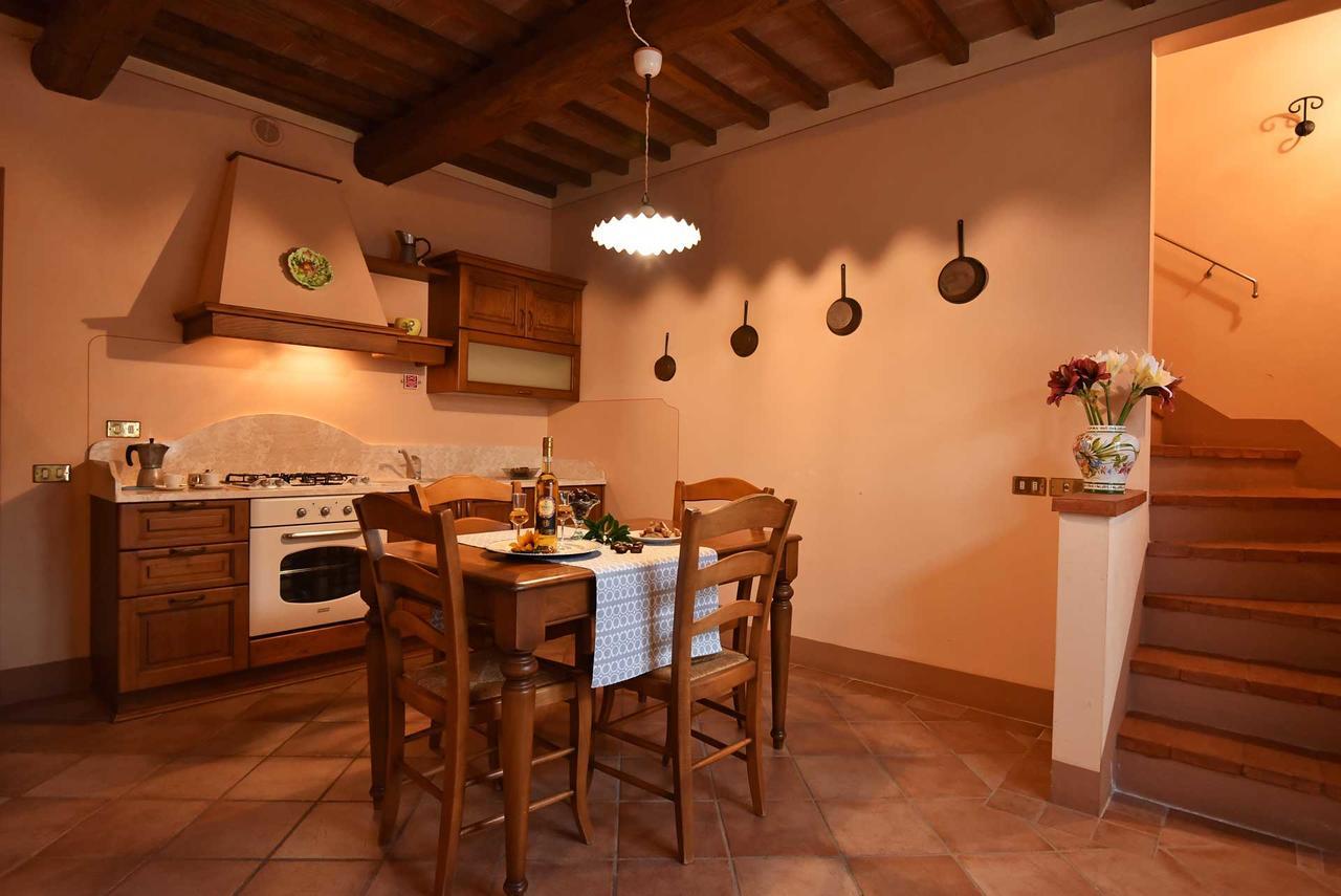 Agriturismo Le Gallozzole Monteriggioni Bagian luar foto